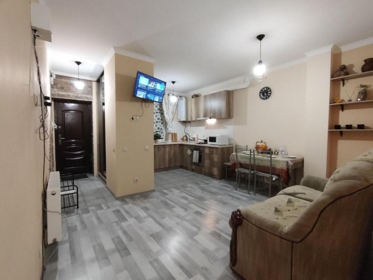Квартира,З Чудовим Краевидом В Обухові Esterno foto